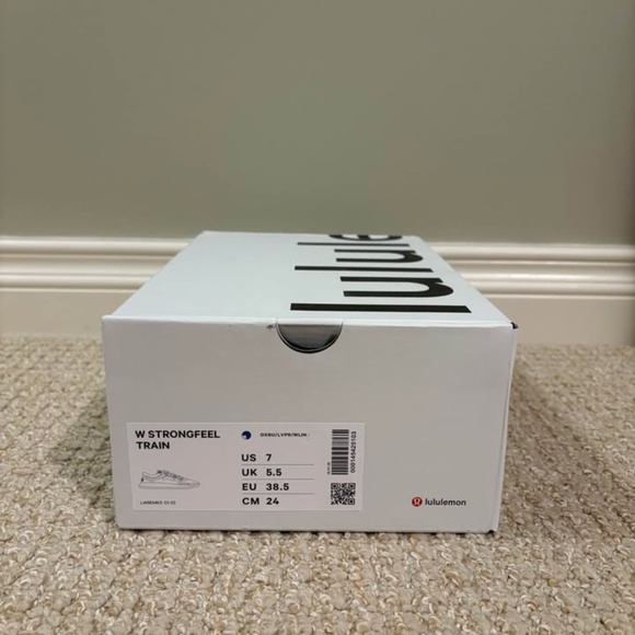 lululemon Strongfeel Women's Training Shoes - Picture 8 of 8